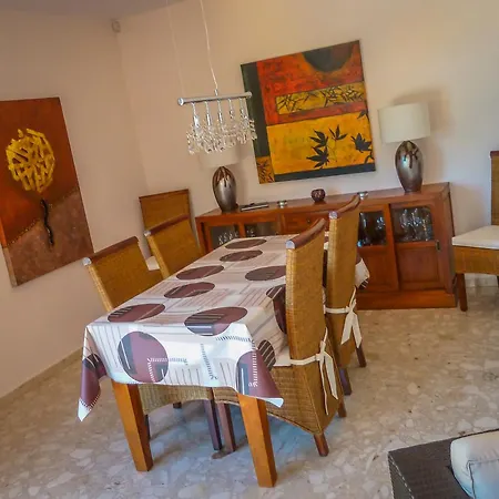 Villa Almoradi - Beautiful With Private Pool Moraira