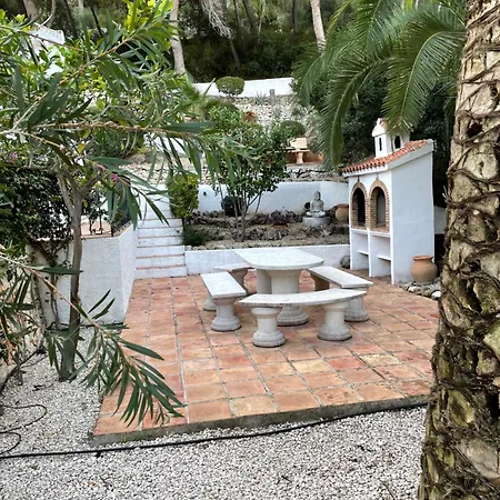 Villa Almoradi - Beautiful With Private Pool Moraira